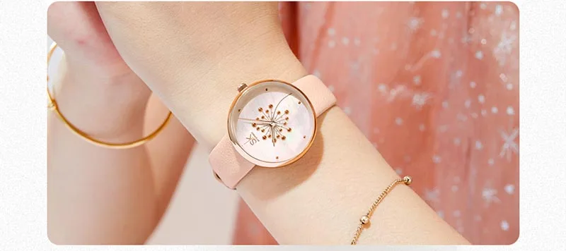 women watch (6)
