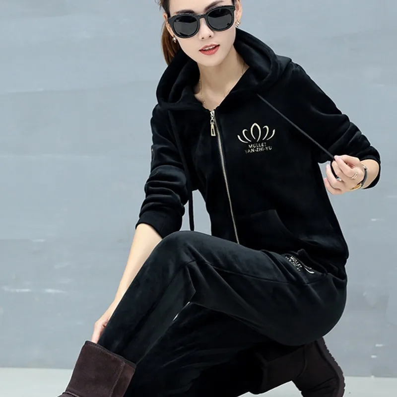 conew_4963314271_1855363384_conew1