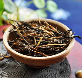 

Yunnan Fengqing Black Tea 2018 Classic 58 Raw Materials Pine Needle One Bud One Leaf DCMY