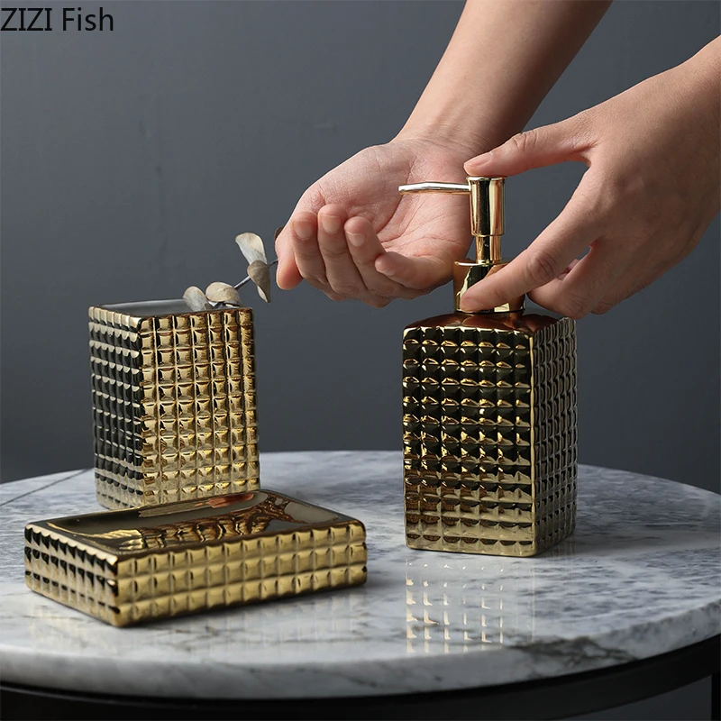 

Gold Plating Ceramics Bathroom Kit Lotion Bottle Five-piece Suit European Light Luxury Style Home Bathroom Products