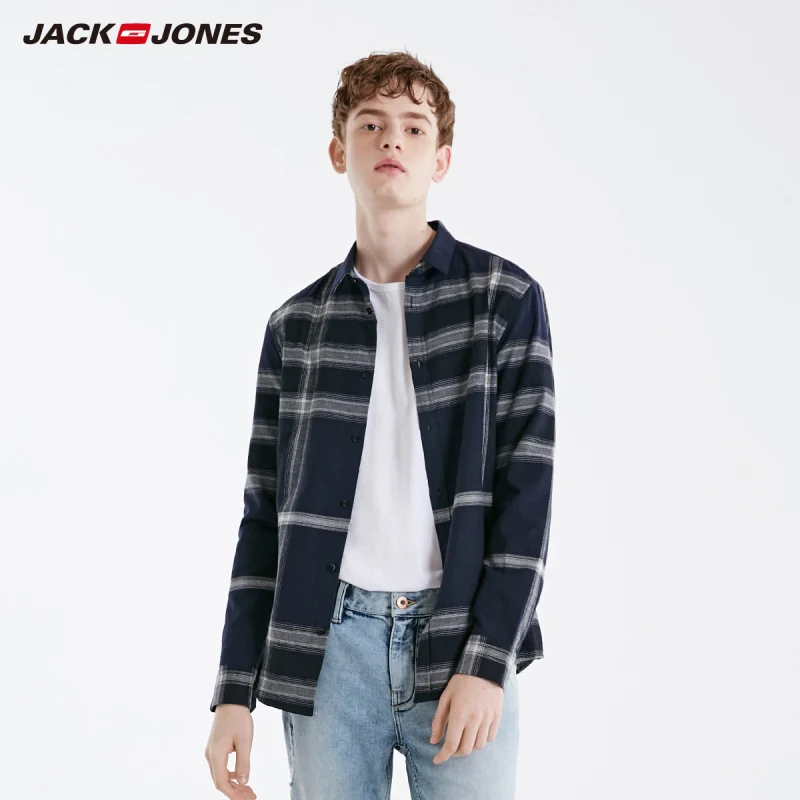 Мужская рубашка в клетку с длинными рукавами JackJones приталенная из 100% хлопка |