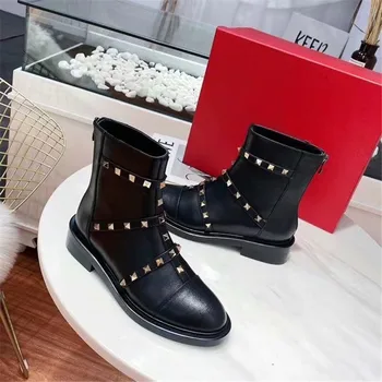 

Real Leather Ankle Boots Women Low Heels Rivets Short Boots Thick Heel Round Toe Shoes Woman Three Buckle Brand Shoes New 2020