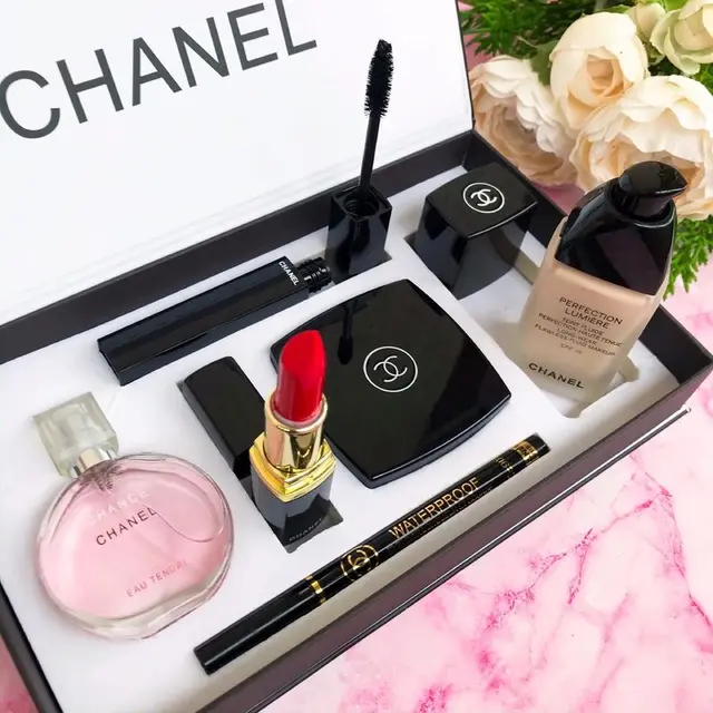 Gift Set of cosmetics Chanel 6 in 1 mascara, eau de toilette chance tender,  Coco Mademoiselle 15 ml, eyeliner lipstick Chanel - AliExpress