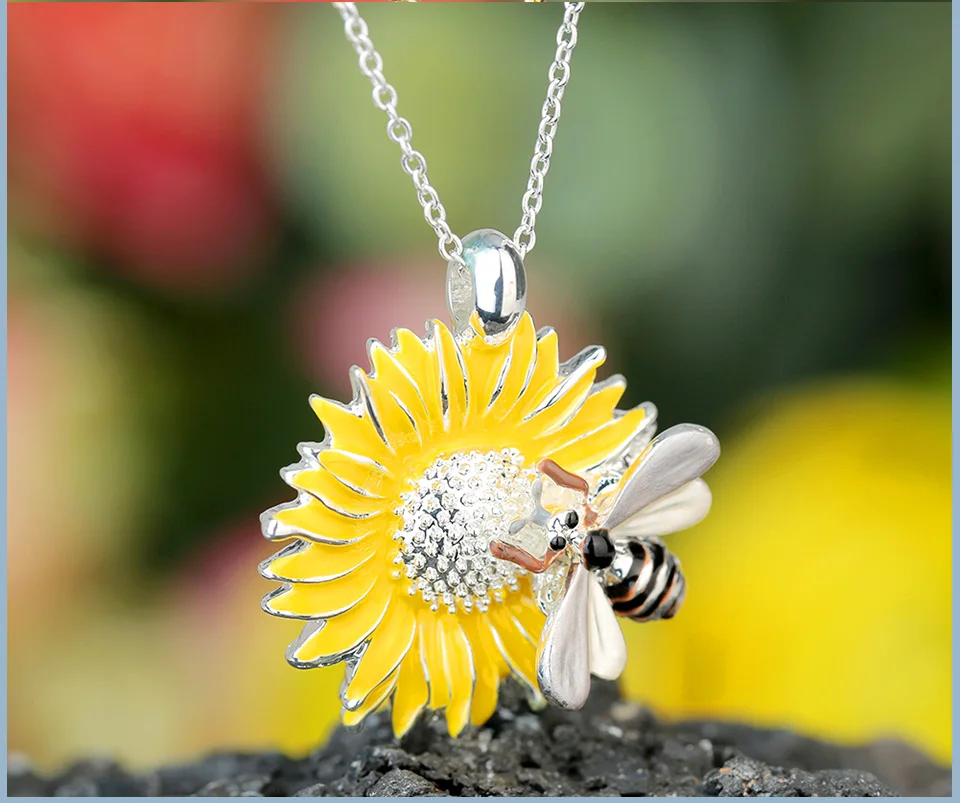 Bee On Sunflower Necklace