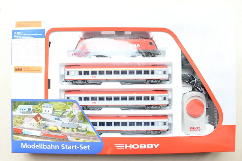 Немецкий поезд набор, 96947, включает в себя: силовая машина+ три легковых автомобиля+ трек+ контроллер лучшие продажи детских игрушек