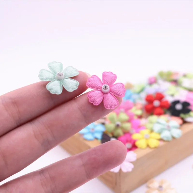 

20/50pcs DIY Handmade Baby Clothing Accessories Multicolor 2cm Fabric Flower Flower Sakura Patch Wedding Dress Hair Accessories
