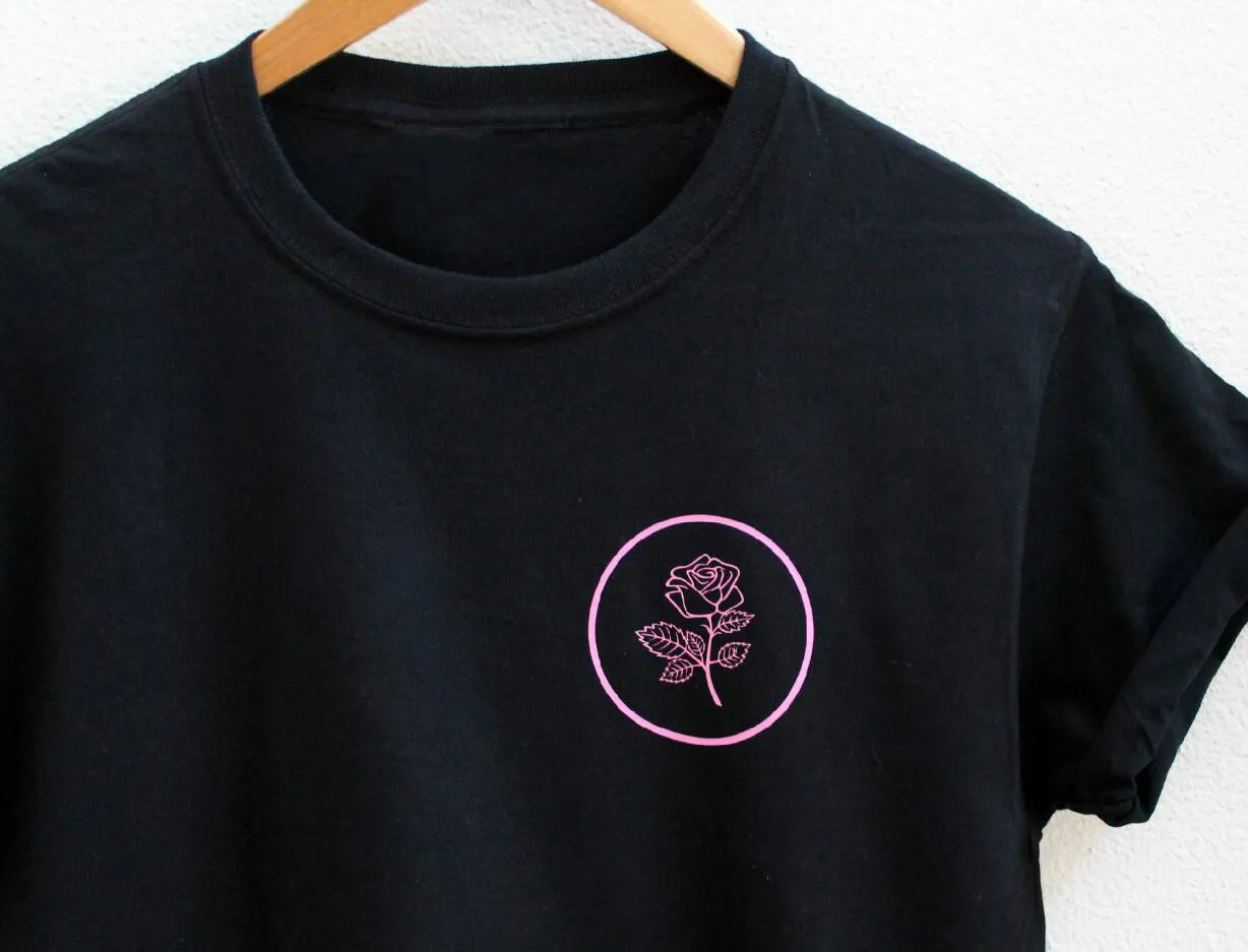 Pocket Flower Print Unisex Cotton Tshirt Black Summer Graphic Tees Oversize Funny Round Neck Girl Power Aesthetic T shirt Female |