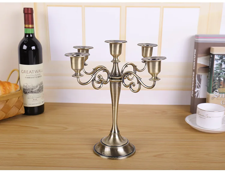 

Silver/Gold/Bronze 3-Arms Metal Pillar Candle Holders Candlestick Wedding Decoration Stand Mariage Home Decor Candelabra