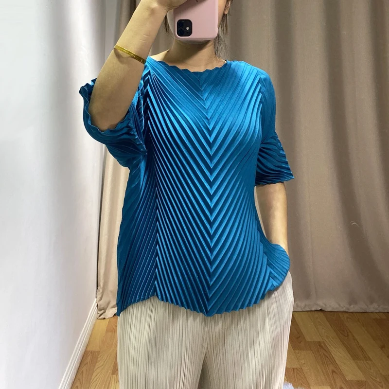 ARTKA 2019 Autumn Winter New Women Sweatshirt