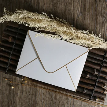

25PCS/LOT Hot Stamping Ice White Envelope Wedding Invitation Craft Paper Envelope Festival Invitation Card