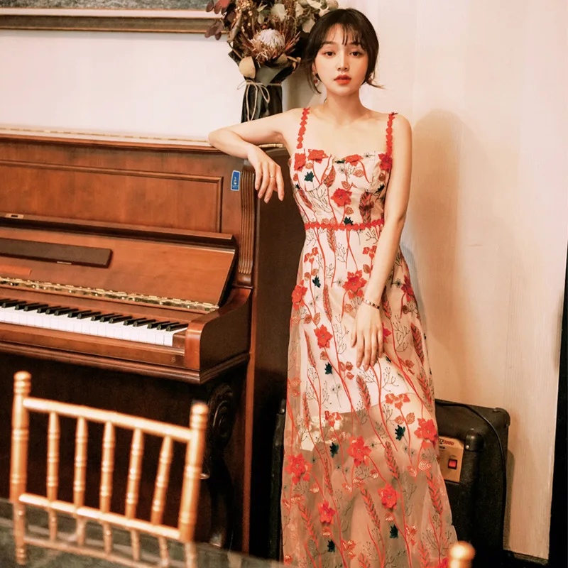 

2019 Summer New Style Horizontal Neck Camisole Embroidered Very Fairy of Dress Seaside Holiday Beach Fairy Long Skirts