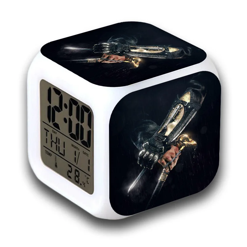 Assassin's Creed Assassins Creed сопутствующие товары светодиодный Цвет Фул Цвет изменение квадратные часы креативные маленькие часы-будильник
