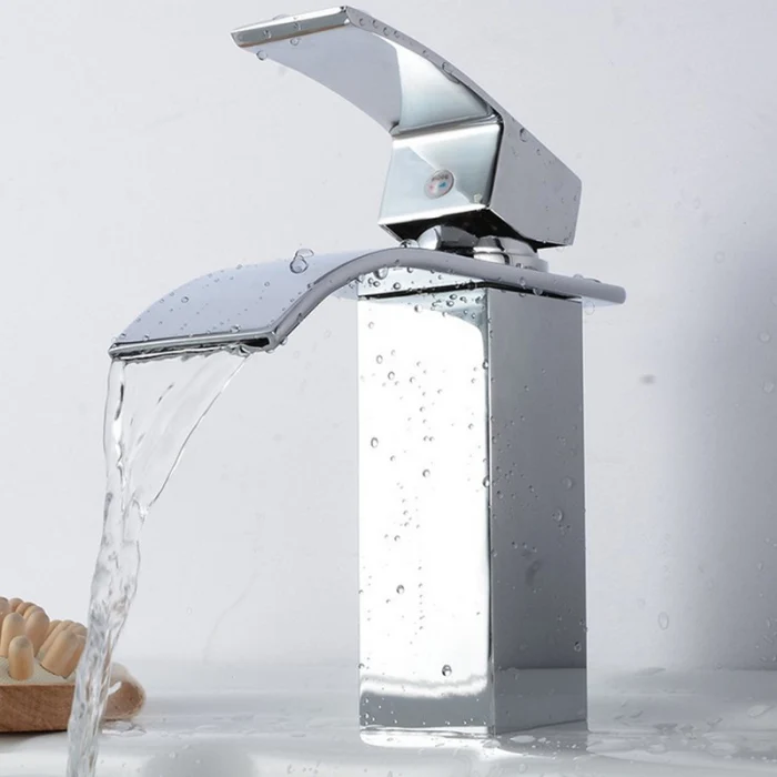 Bad Wasserhahn Einhebelmischer Mischbatterie Waschbecken Langlebige Armatur FAS6