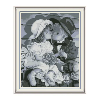 

2017 New Litter Girl And Boy DIY Handmade Needlework Counted 14CT Printed Cross Stitch Embroidery Kit Set Home Decoration