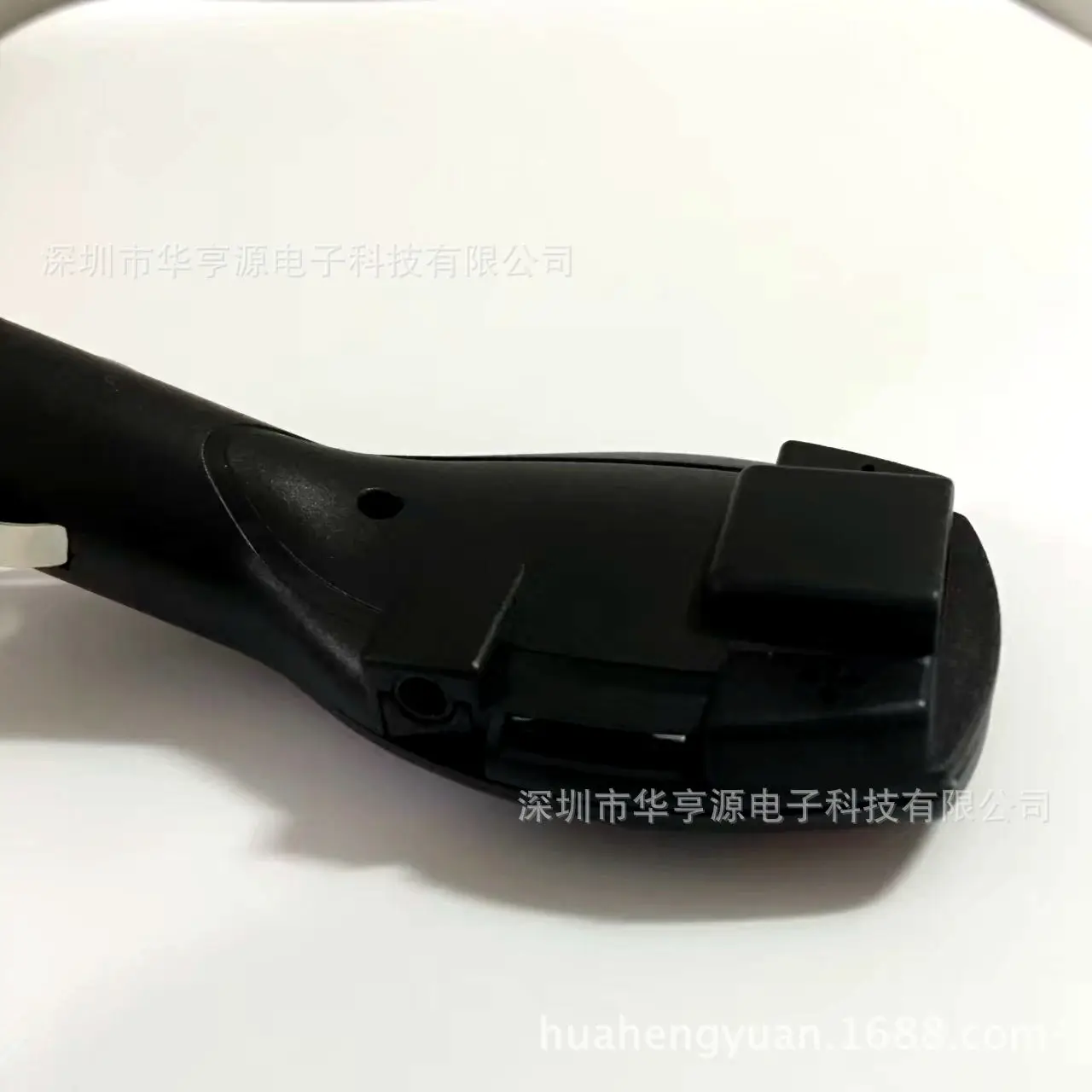 Bluetooth MP3 автомобильный MP3 автомобильный держатель карты Instert MP3 плеер Автомобильный MP3 Bluetooth Hands-Free зарядка