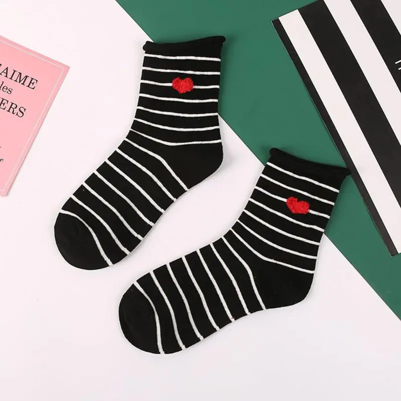 5 пар/уп. взрослые мягкие хлопковые короткие носки в полоску с сердечками 95AB