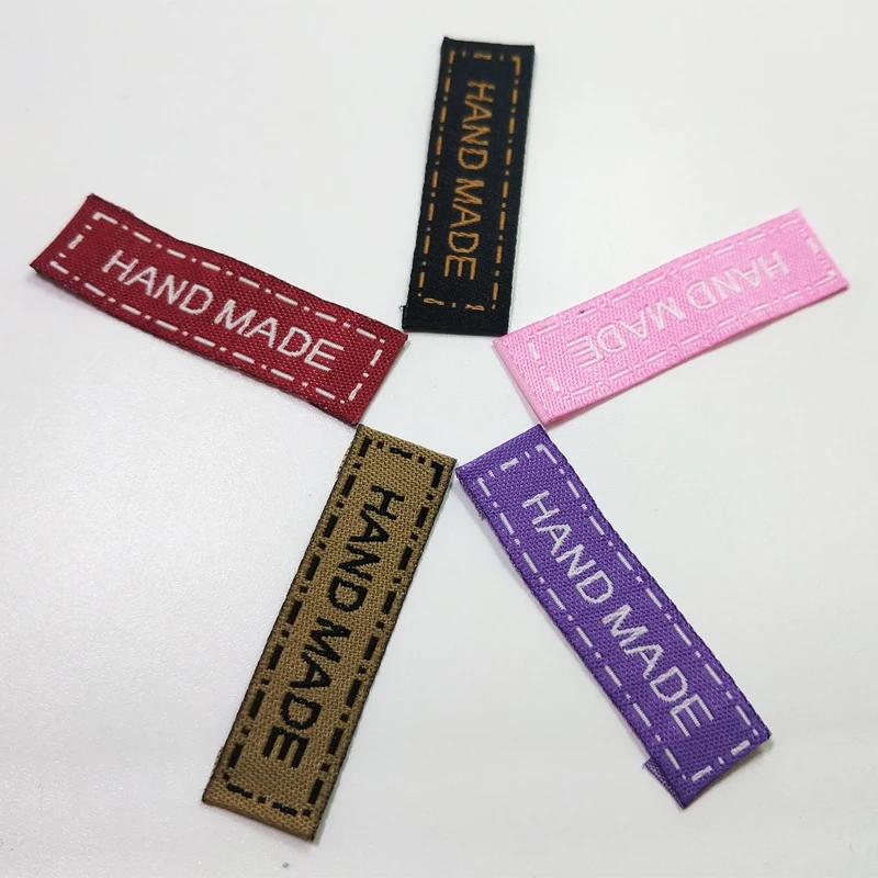 FreeShipping100pcsMixDIYHandMadeLetterFabricLabelsSewingAccessoriesCottonMainLabelsForT shirtBabyLothingClothingLabel4.5X1.5CM|fabric labels|label