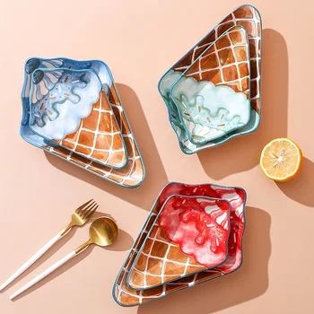 

Creative Lovely Ice Cream Home Trinket Dish Ceramic partty Cake Dessert Dish porcelain Soy Sauce Dish Hand Color Food Plate