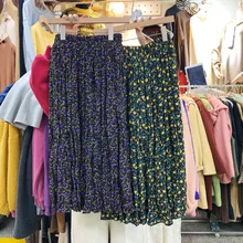Женская осенняя и зимняя юбка, новая Женская Корейская эластичная лента, высокая талия, тонкая бархатная Цветочная длинная юбка, юбка до колен