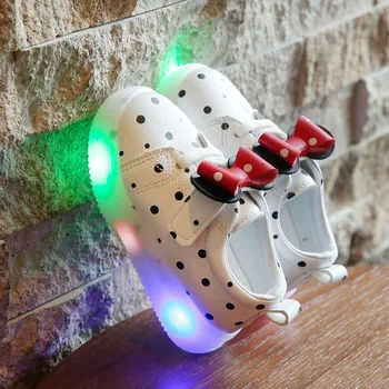 

2020 New Children's Shoes Sneakers With Luminous Sole Running Baby Shoes With Lights Children Led Luminous Sneakers For Baby
