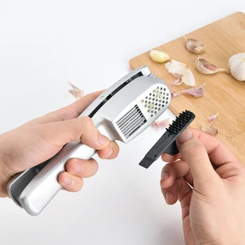 

New Cocina 2 In 1 Garlic Press And Slicer Die Cast Non-stick Coating Kitchen Gadgets Ginger Crusher Peeler Garlics Chopper Ricer