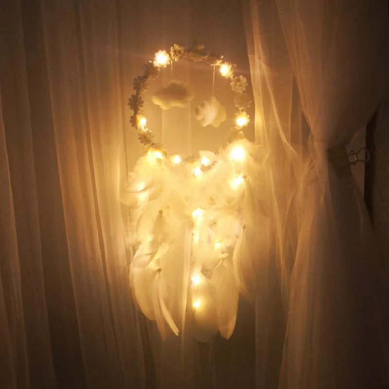 LED Light Wind Chime Flaky Clouds Car Gift Window Wedding Dreamcatcher Luminescent Girl Christmas Decoration