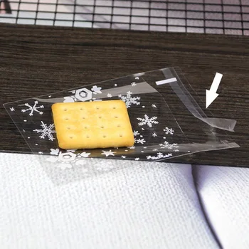 

100pcs Self Adhesive Bakery Supplies Supplies Non-toxic Wedding Gift Bags Plastic Cellophane Snowflake Cookie Bag Candy Bags