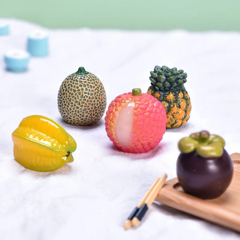 Miniatures Fruit Figurines Resin Artificial Lychee Pineapple Watermelon Mangosteen Statue Dollhouse Terrarium Decoration