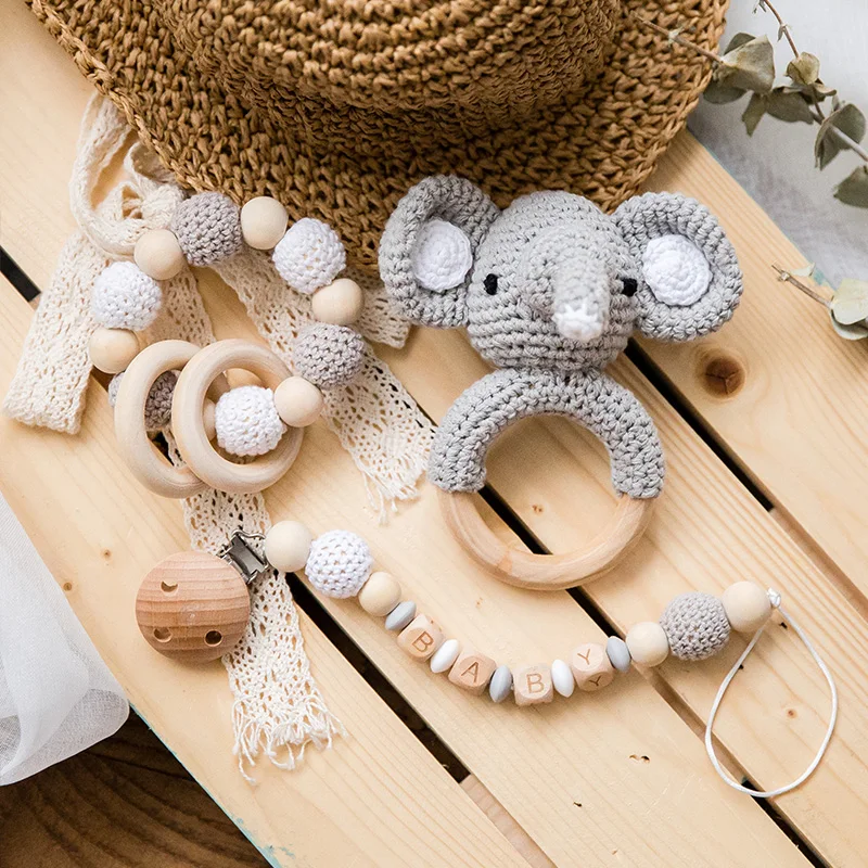 Baby Wooden Teether Crochet Giraffe Rattle Toy BPA Free Wood Rodent Rattle Baby Mobile Gym Educational Toys 1Pc teething toys baby teething toys