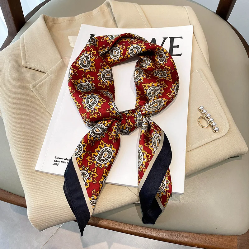 

Роскошный Новый пылезащитный квадратный платок популярное полотенце в этническом стиле с принтом женские летние шелковые шарфы модная Солнцезащитная шаль 70x70 см