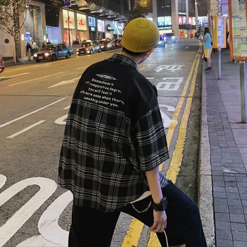 

LEGIBLE 2020 Japanese Streetwear Shirts Men Plaid Short Sleeve Shirts Summer Harajuku Loose Hawaiian Korean Shirt Men Oversize