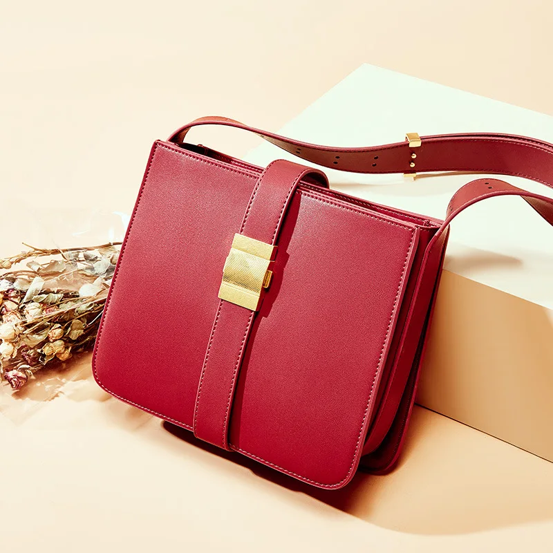 

2020 New Leather Wild Broadband Shoulder Bag Small Fragrance Lock Bag Handbag Shoulder