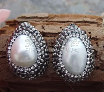 

E111313 19x25MM Teardrop White Pearl Earrings