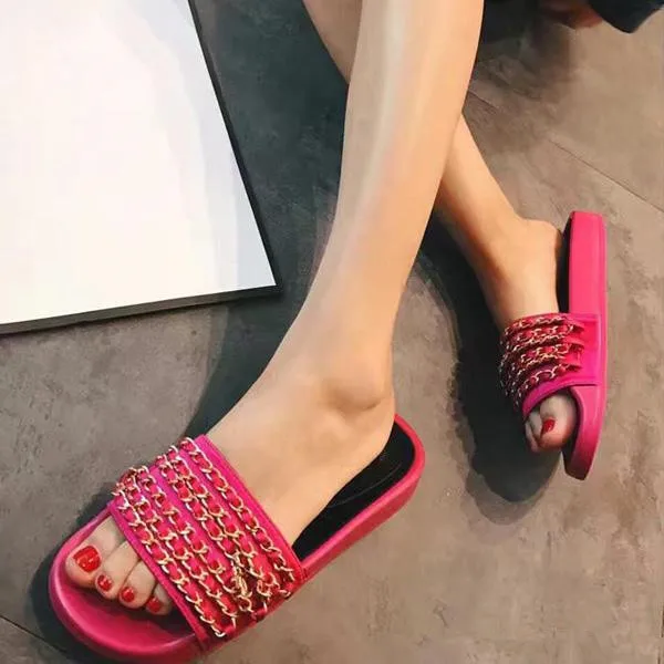 

Women Designer Chain Slide Flat Sandals Outdoor Beach Fashion Causal Rubber Flat Slippers New With Box