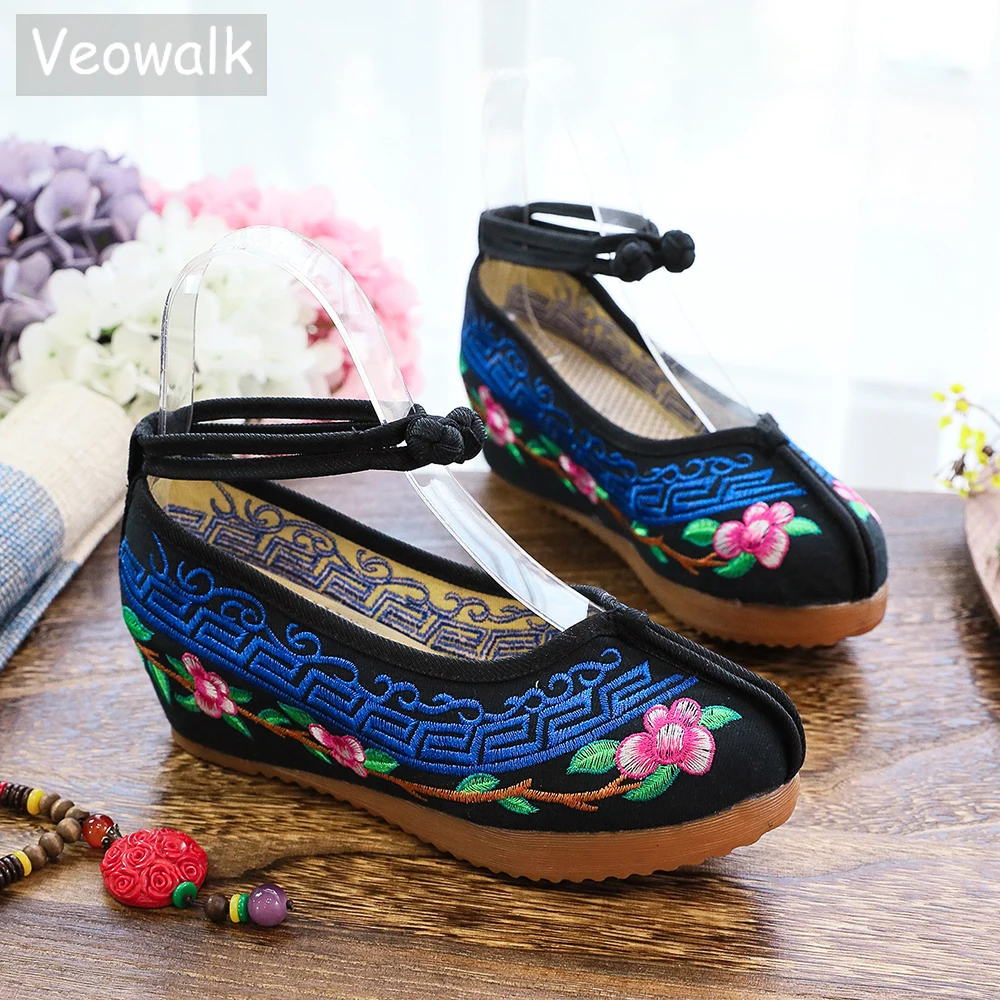

Женские кроссовки Veowalk, размер 34-43, с цветочной вышивкой, на скрытой платформе, обувь в стиле старого Пекина, с ремешком на щиколотке, из хлопчатобумажной ткани