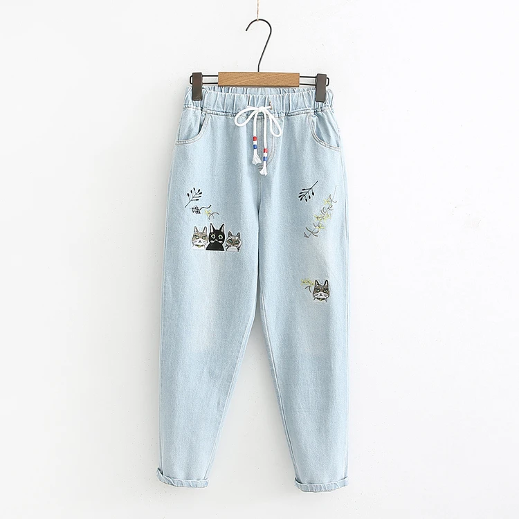 Light Blue Осень, милые женские прямые джинсы с вышивкой в виде кота, с эластичной резинкой на талии, свободные брюки для молодых девушек, цвет синий и голубой - Цвет: Light Blue