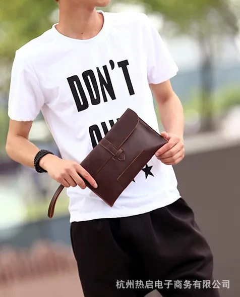 

Korean hand bag retro envelope bag men's casual handbags plus hard mobile phone bag tide