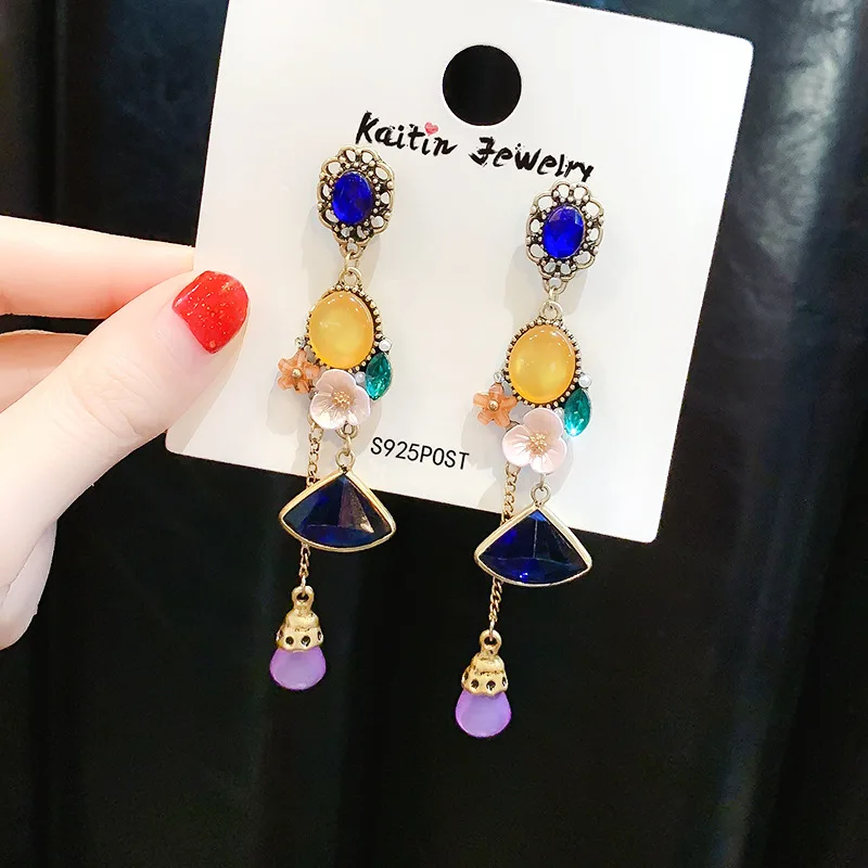 

Vintage Color Tassel Earrings Exaggerated Long Ethnic Style Wild Earrings
