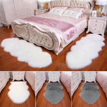 

Area Rug Faux FurFluffy Sheepskin Rug Washable Couch Chair Covers Furry Irregular Area Rug for Living Room/Bedroom Decor 60x90cm