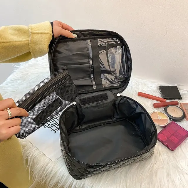 Cosmetic box new  Quilted professional cosmetic bag women's large capacity storage handbag travel toiletry makeup bag sac 3