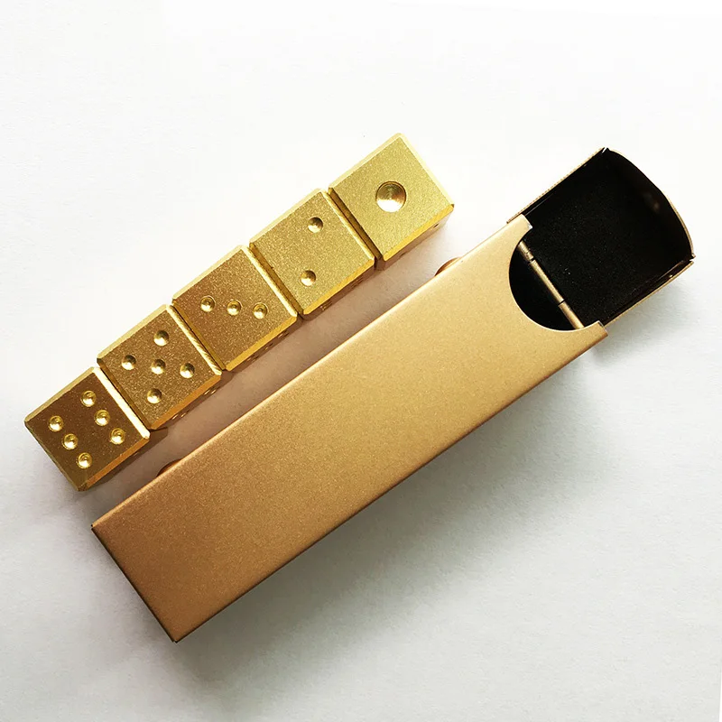 8749627509_748923805