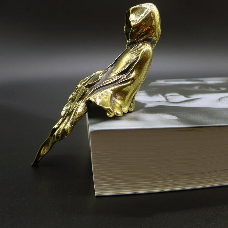 copper thinker statue (3)