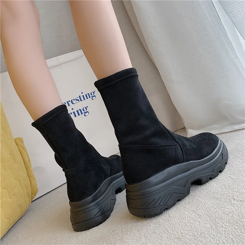 LMCAVASUN Platform Ankle Boots Shoes Woman Suede Equestrian Winter Thick Sole Lace-up Women Shoes Waterproof Martin Boot