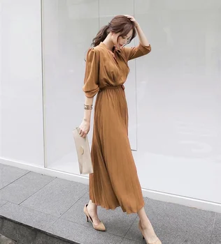 

2020 Summer New Arrival High Quality Korean V Collar Short Sleeve Women Chiffon Pleated Long Dress