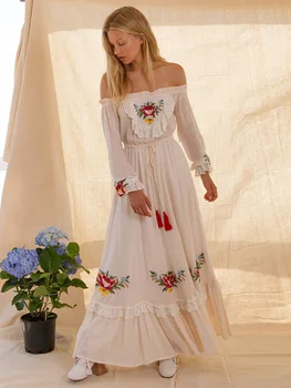 

Summer new Bohemian Tourist Holiday Beach Island dress ethnic style retro embroidered one line long dress