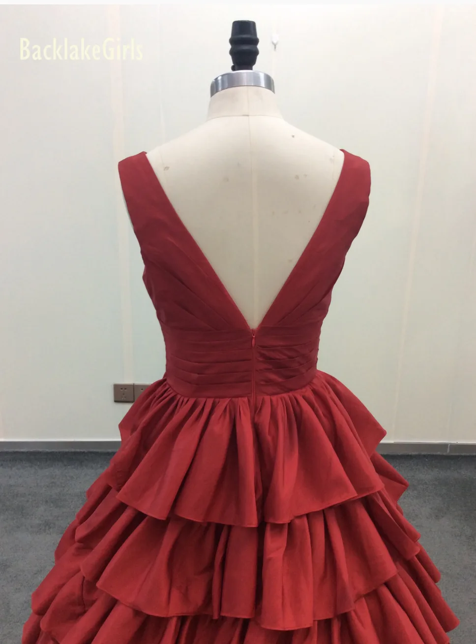 BacklakeGirls Robe De soireue Rouge красные вечерние платья сексуальное платье с v-образным вырезом без рукавов Многоуровневое Длинное нарядное платье vestidos Noche