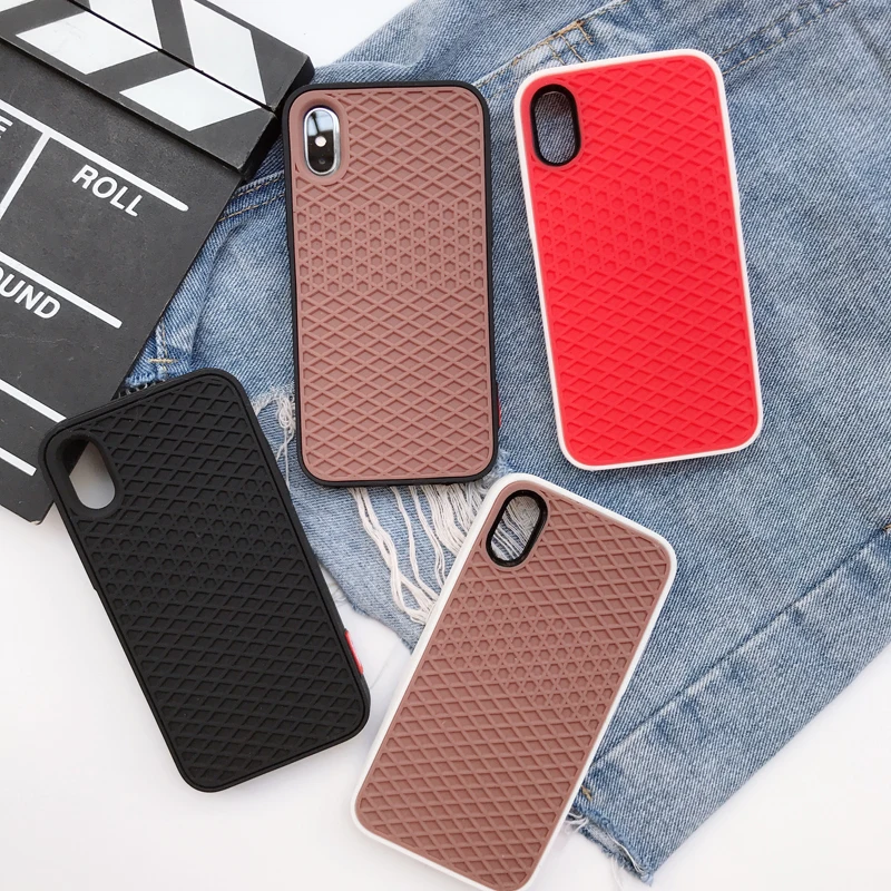 

Luxury Sneakers Cover Case for iPhone 6 6S 7 8 Plus Hot 3D Sport Shoes Bottom Texture Phone Coque for iPhone 10 X XR XS MAX