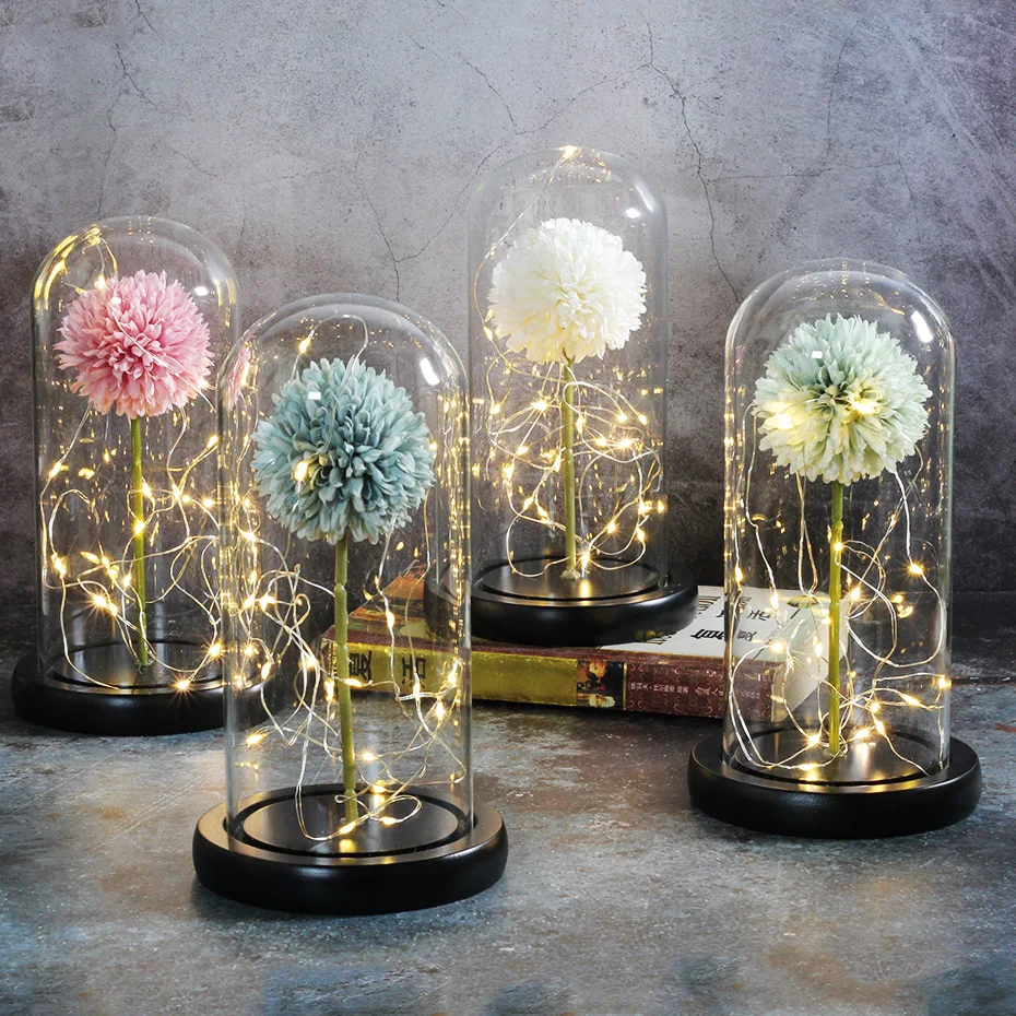 Красавица чудовище искусственные цветы в стеклянном куполе с подсветкой