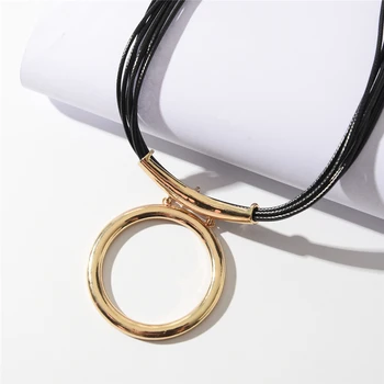 2021 Black Leather RopeWomen Necklace Fashion Retro Punk Clavicle PU Golden Round Pendant Neck Band for Men Jewelry Custom G27