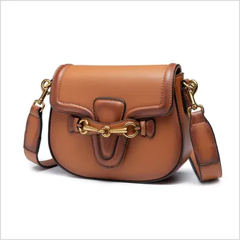 

Solid color female bag 2019 new European and American style retro wild Single shoulder Oblique span saddle bag